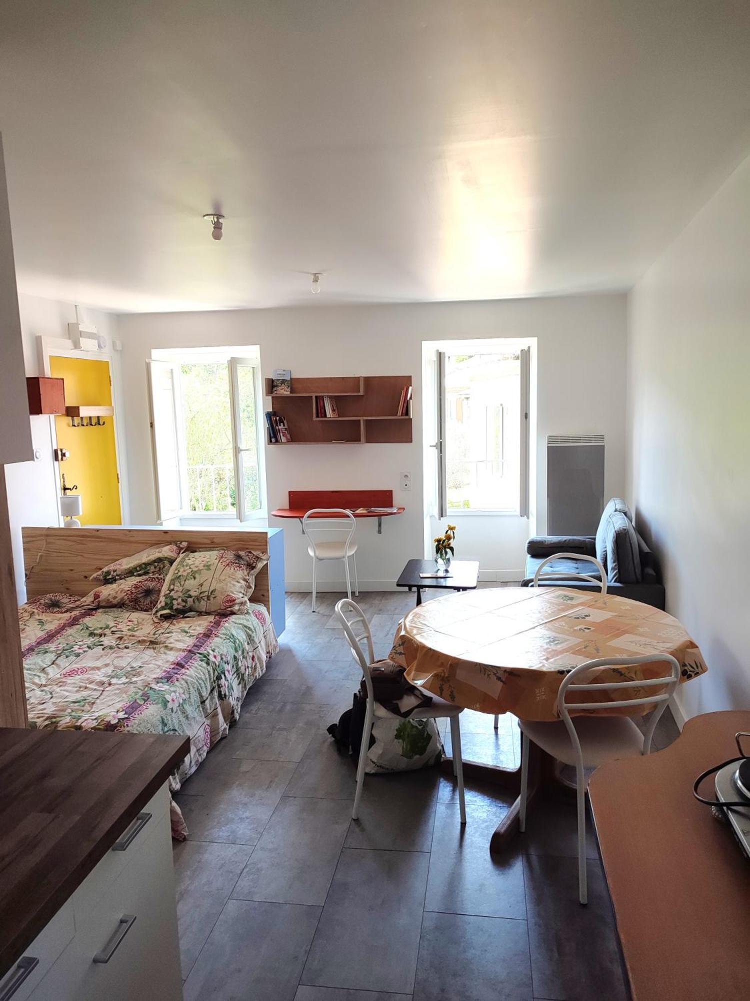 Le Studio 3Eme Les Vans Eksteriør bilde